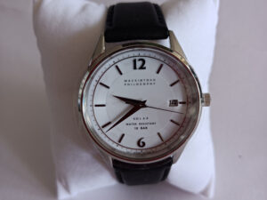 [セイコーウォッチ] 腕時計 マッキントッシュフィロソフィー 白文字盤 FBZD989 メンズ ブラック