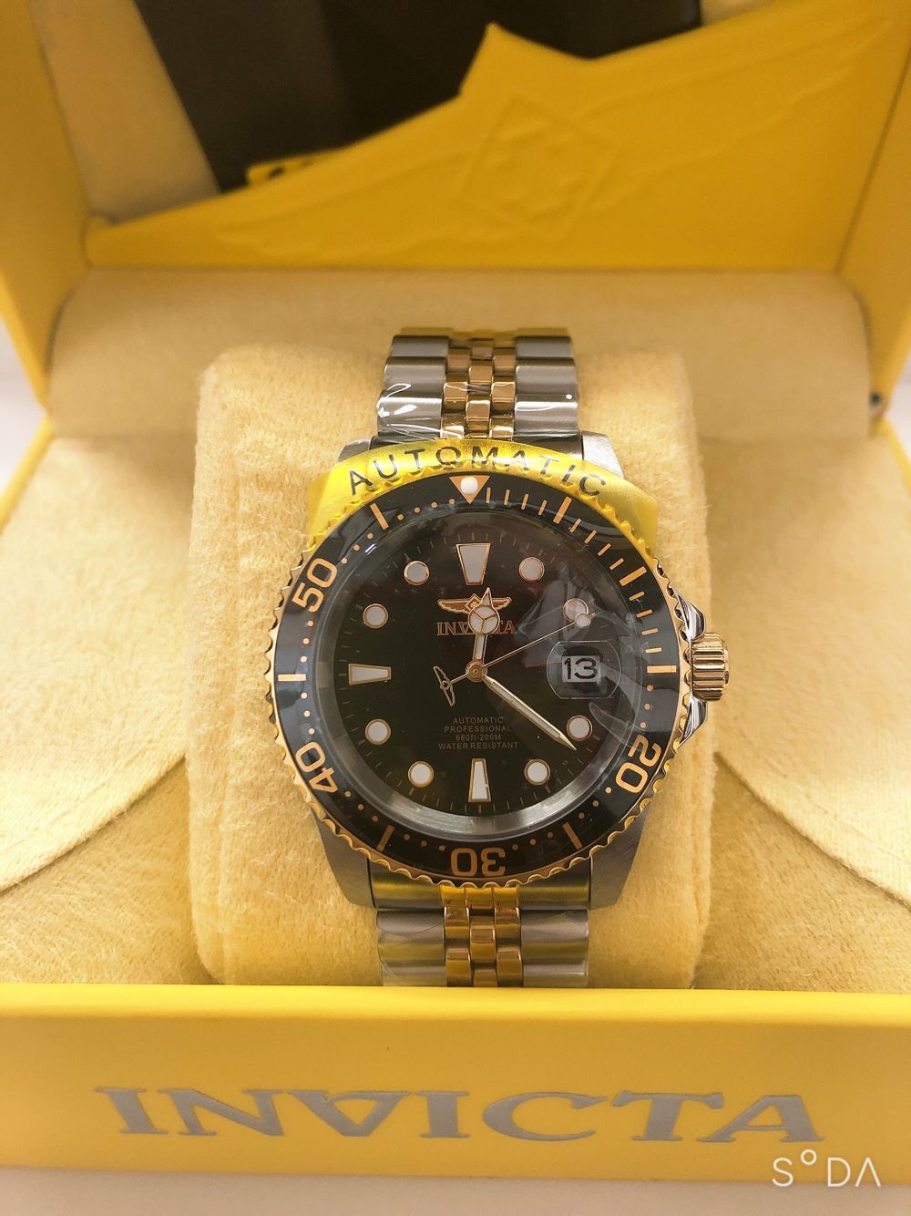 Invicta 自動巻き 腕時計 (モデル: 30094) - 画像 (4)