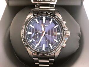 [セイコーウォッチ] 腕時計 アストロン GPS SBXB159 メンズ シルバー