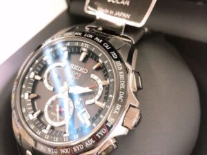 [セイコーウォッチ] 腕時計 アストロン GPSソーラー デュアルタイム SBXB041 メンズ シルバー